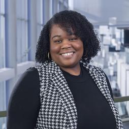 LaShawnda Wynder headshot