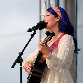 Singers’ genre may play role in voice injuries
