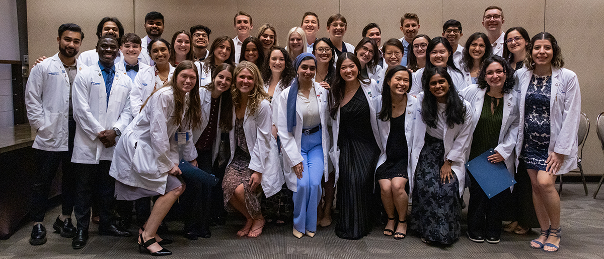 Adademic leaders Group of 46 new members of the Gold Humanism Honor Society