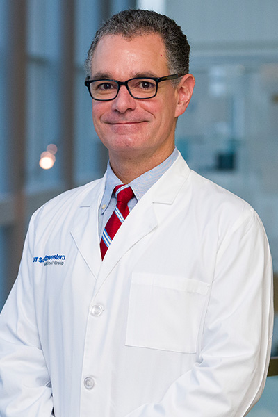 headshot of Dr. Daniel Scott