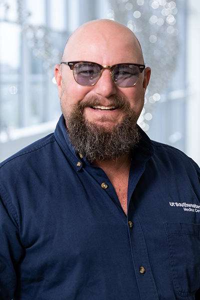 Eric J. Riggs