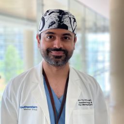 Akil Farishta, M.D.