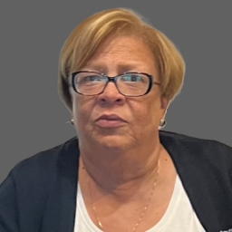 Shenia Calton