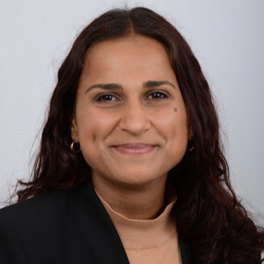 Headshot of Nausheen Wakhlu, M.D.