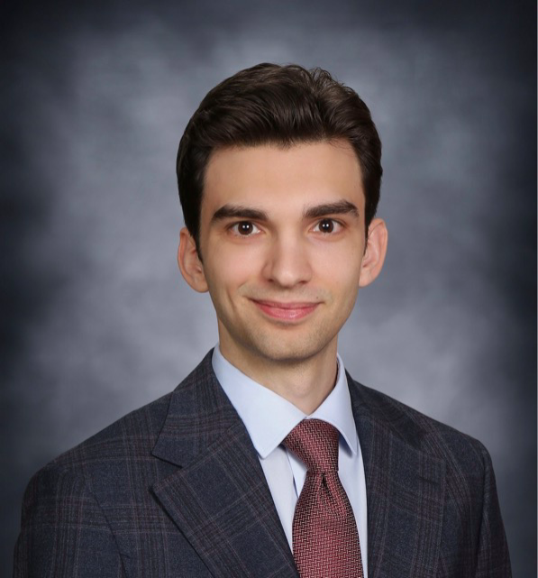 Headshot of Alexander Woznicki, M.D.