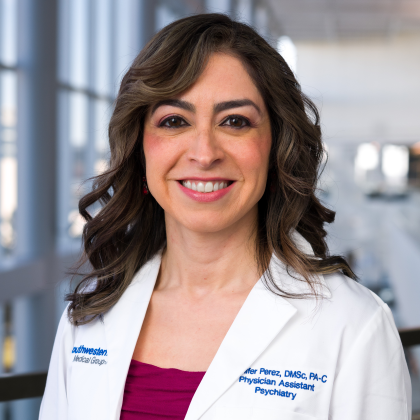 Headshot of Jennifer Perez