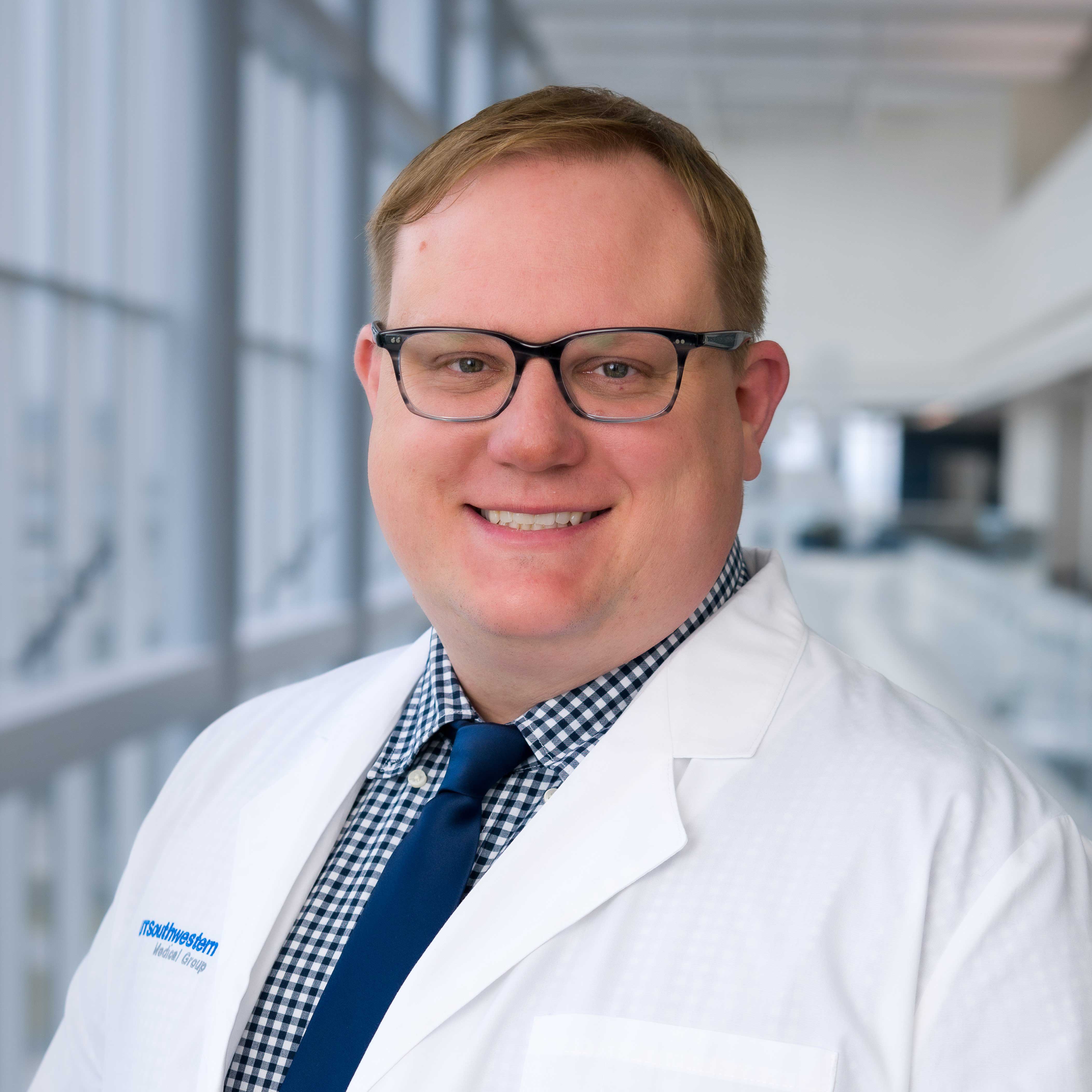 Headshot of Eric Shute, M.D.