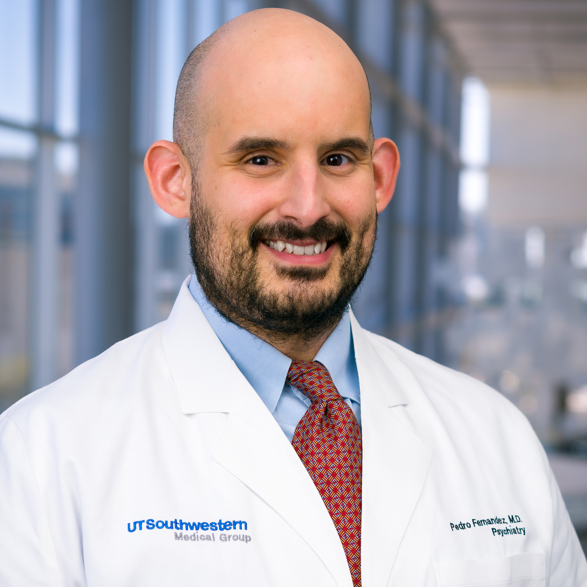 Headshot of Pedro Fernandez, M.D.