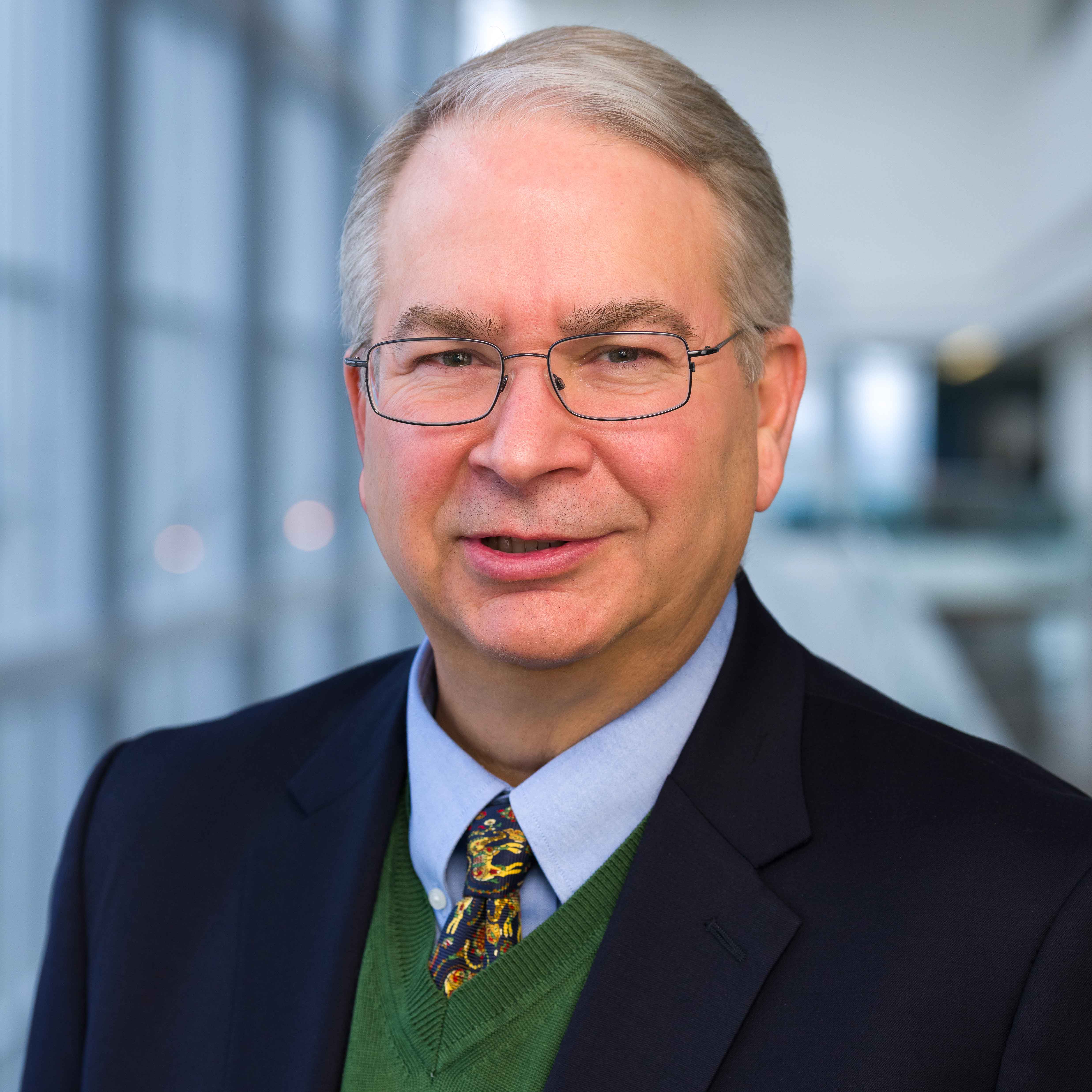 Headshot of Timothy Wolff, M.D.