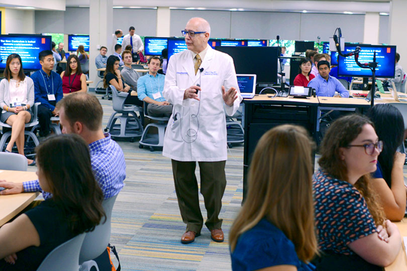 Robert Rege, M.D., leads a lecture in the Team-Based Learning Center. Dr. Rege leads a lecture in the Team-Based Learning Center.