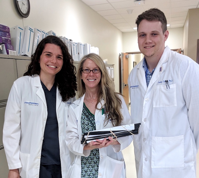 UTSW Pathology Bain Fellowship Dr. Carrick with medical students
