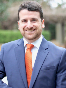 Nolan Bruce, M.D. Alejandro Candil, M.D.