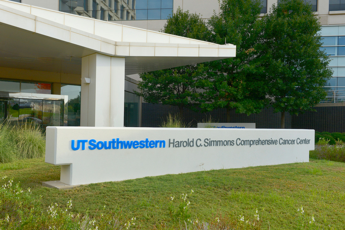 Simmons Cancer Center