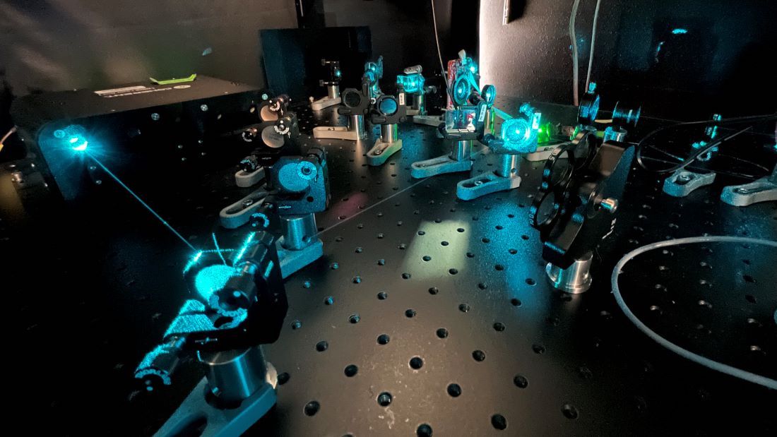 “self-driving” microscope’s hardware